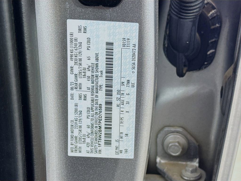 Used 2023 Ford F250 Lariat w/ Lariat Ultimate Package AWD/4WD image 34