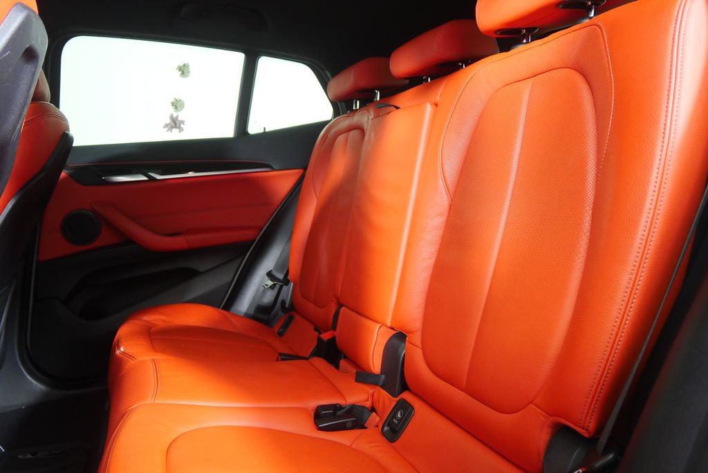 Used 2022 BMW X2 xDrive28i w/ Premium Package image 16