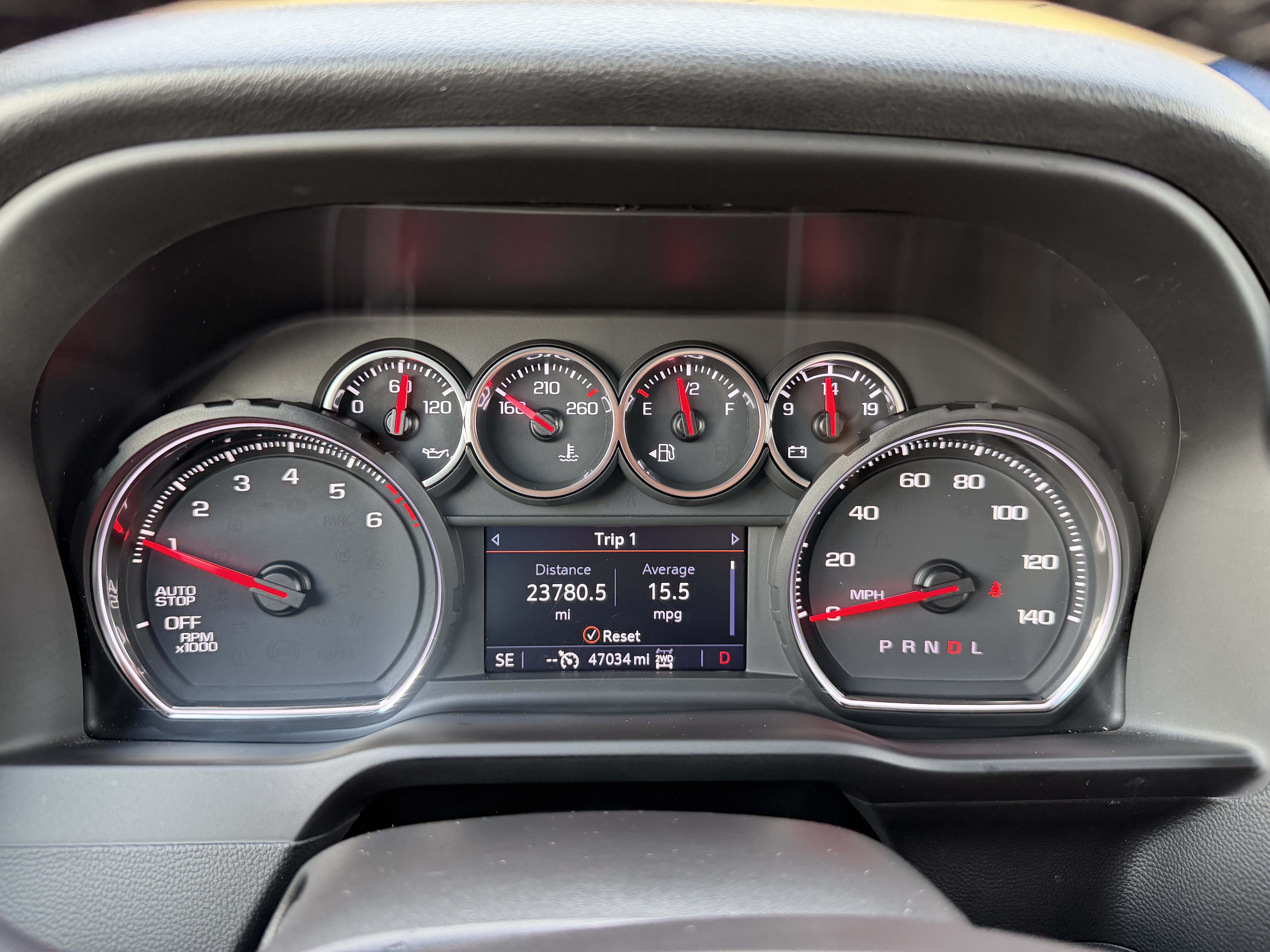 Used 2022 Chevrolet Silverado 1500 LT AWD/4WD image 18