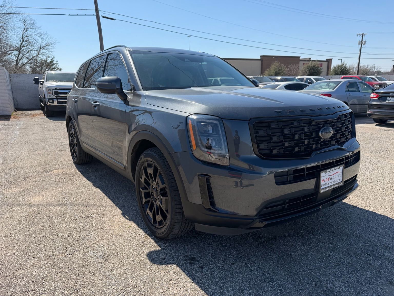 Used 2021 Kia Telluride EX w/ EX Premium Package image 9