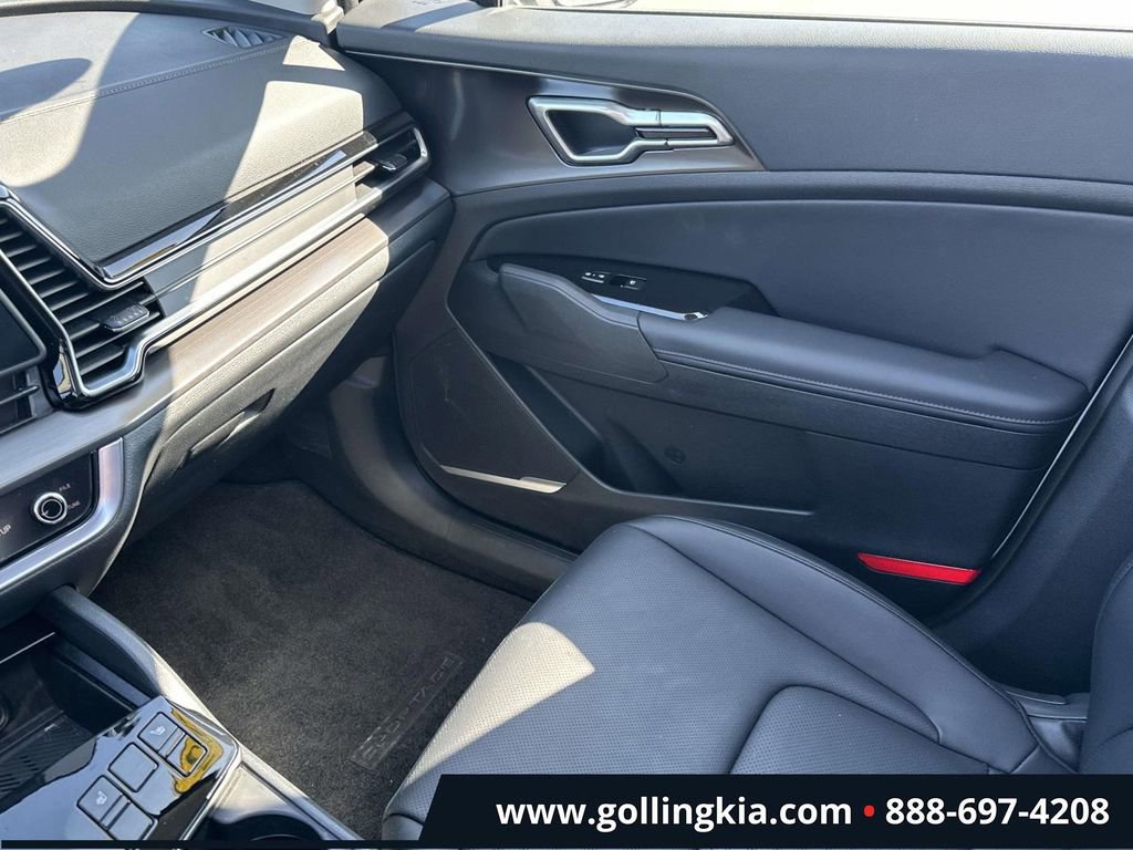 Certified 2025 Kia Sportage EX w/ EX Premium Package image 32