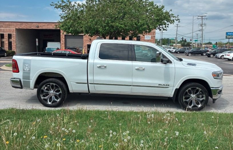 Used 2019 RAM 1500 Limited AWD/4WD image 3