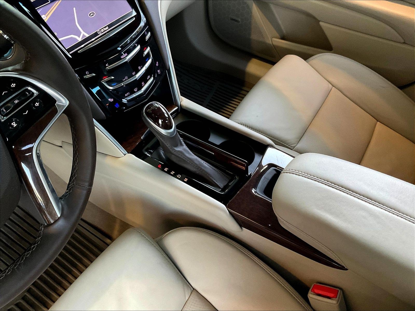 Used 2017 Cadillac XTS Luxury w/ Driver Awareness Package FWD image 18