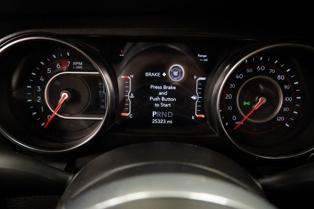 Certified 2021 Jeep Wrangler Unlimited Rubicon w/ Xtreme Recon 35" Tire Package image 32