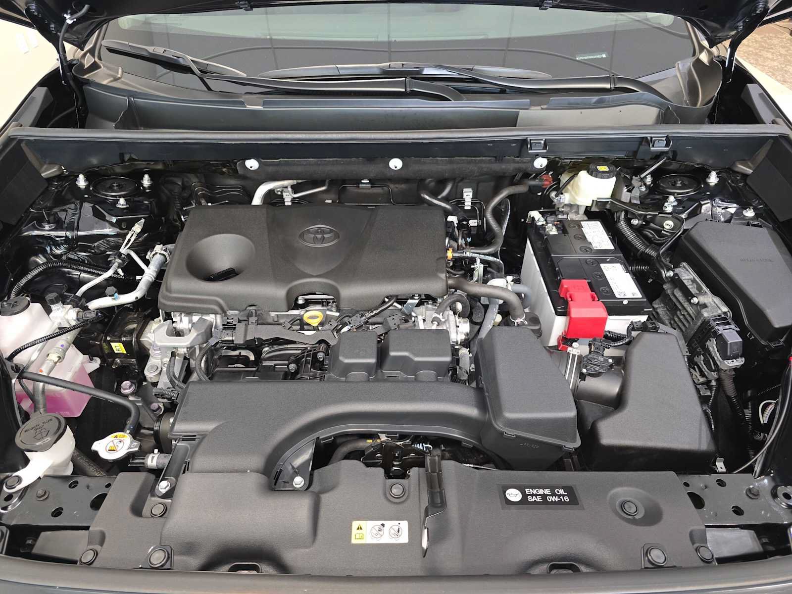 Certified 2025 Toyota RAV4 XLE AWD/4WD image 9