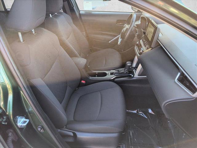Used 2024 Toyota Corolla Cross LE AWD/4WD image 21