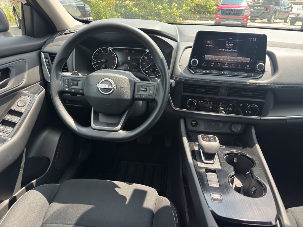 New 2026 Nissan Rogue S image 12