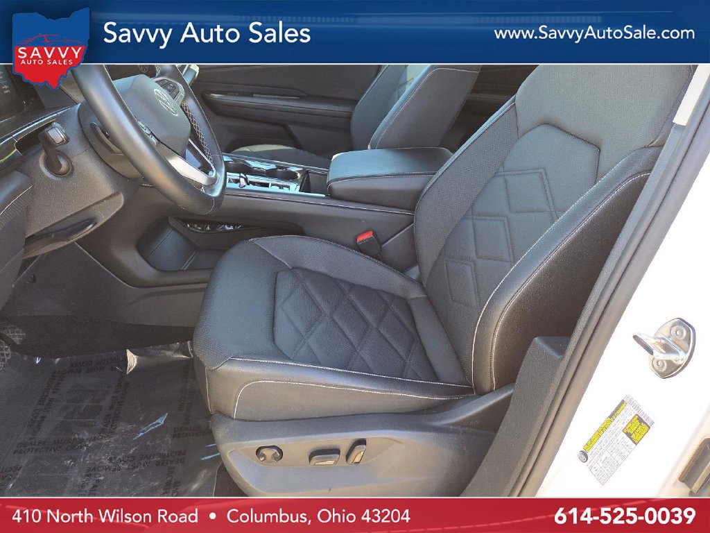Used 2025 Volkswagen Atlas SE FWD image 22
