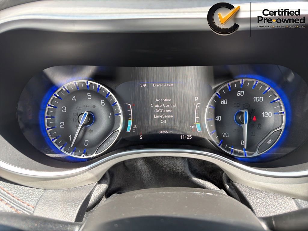 Used 2024 Chrysler Pacifica Pinnacle w/ Trailer Tow Group FWD image 77