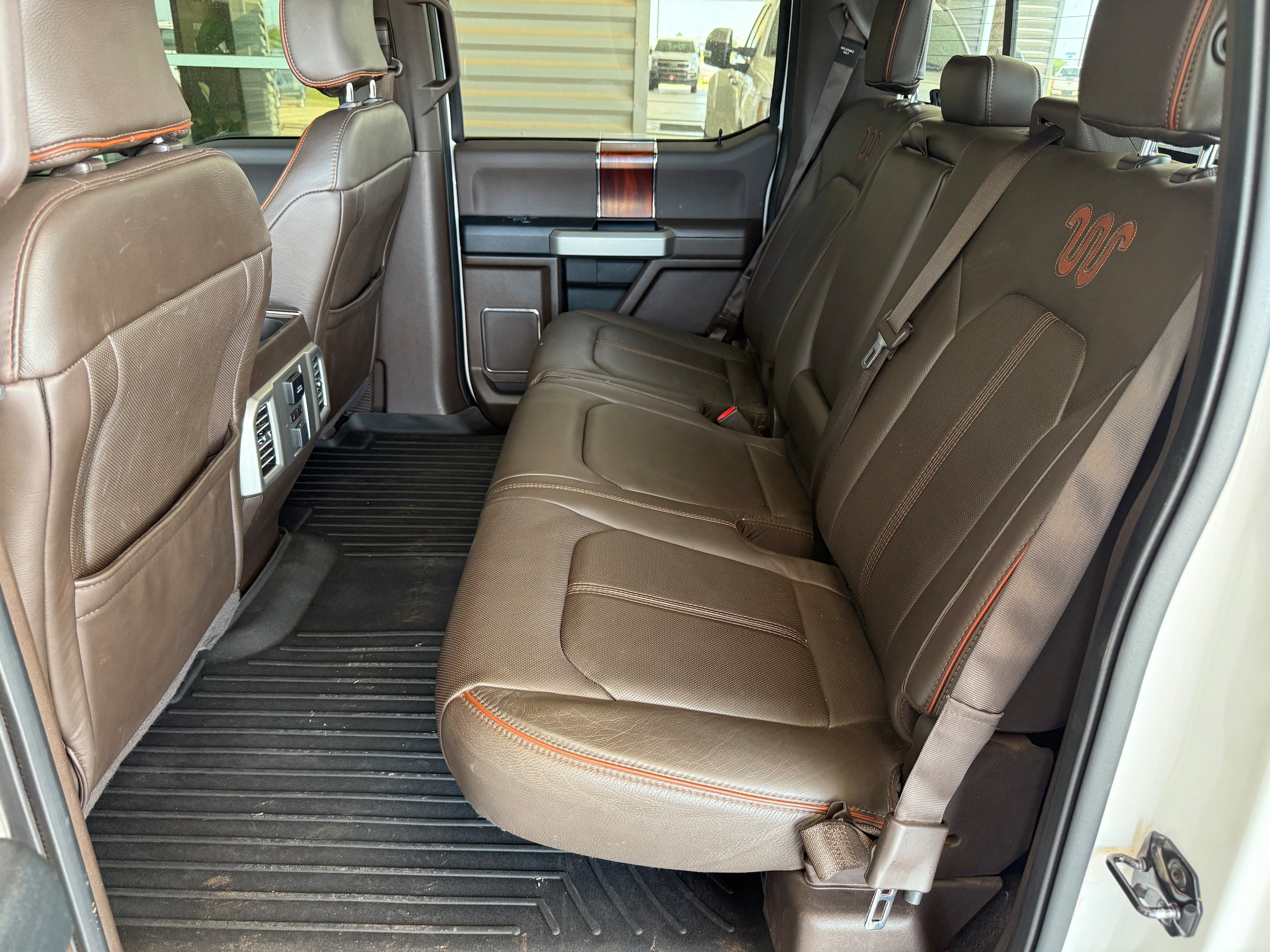 Used 2016 Ford F150 King Ranch w/ Equipment Group 601A Luxury AWD/4WD image 13