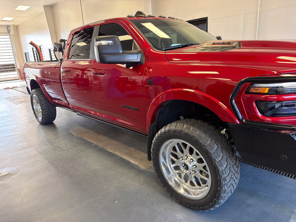 Used 2026 RAM 3500 Limited AWD/4WD image 1