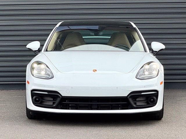 Used 2023 Porsche Panamera 4 Platinum Edition AWD/4WD image 10