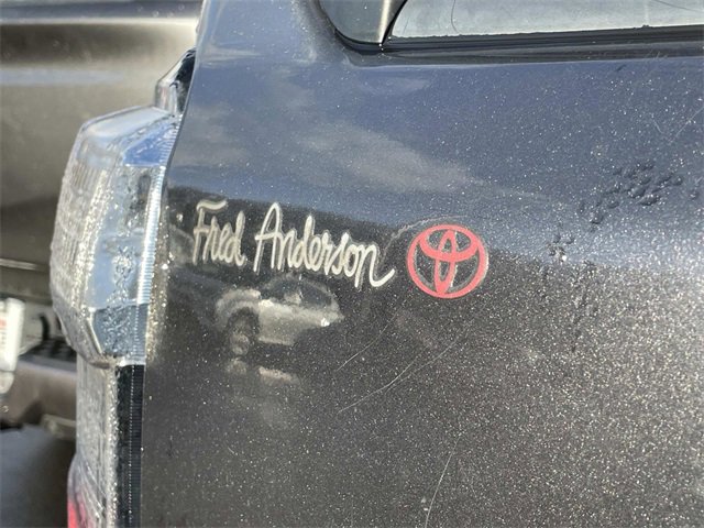 Used 2016 Toyota 4Runner SR5 image 9