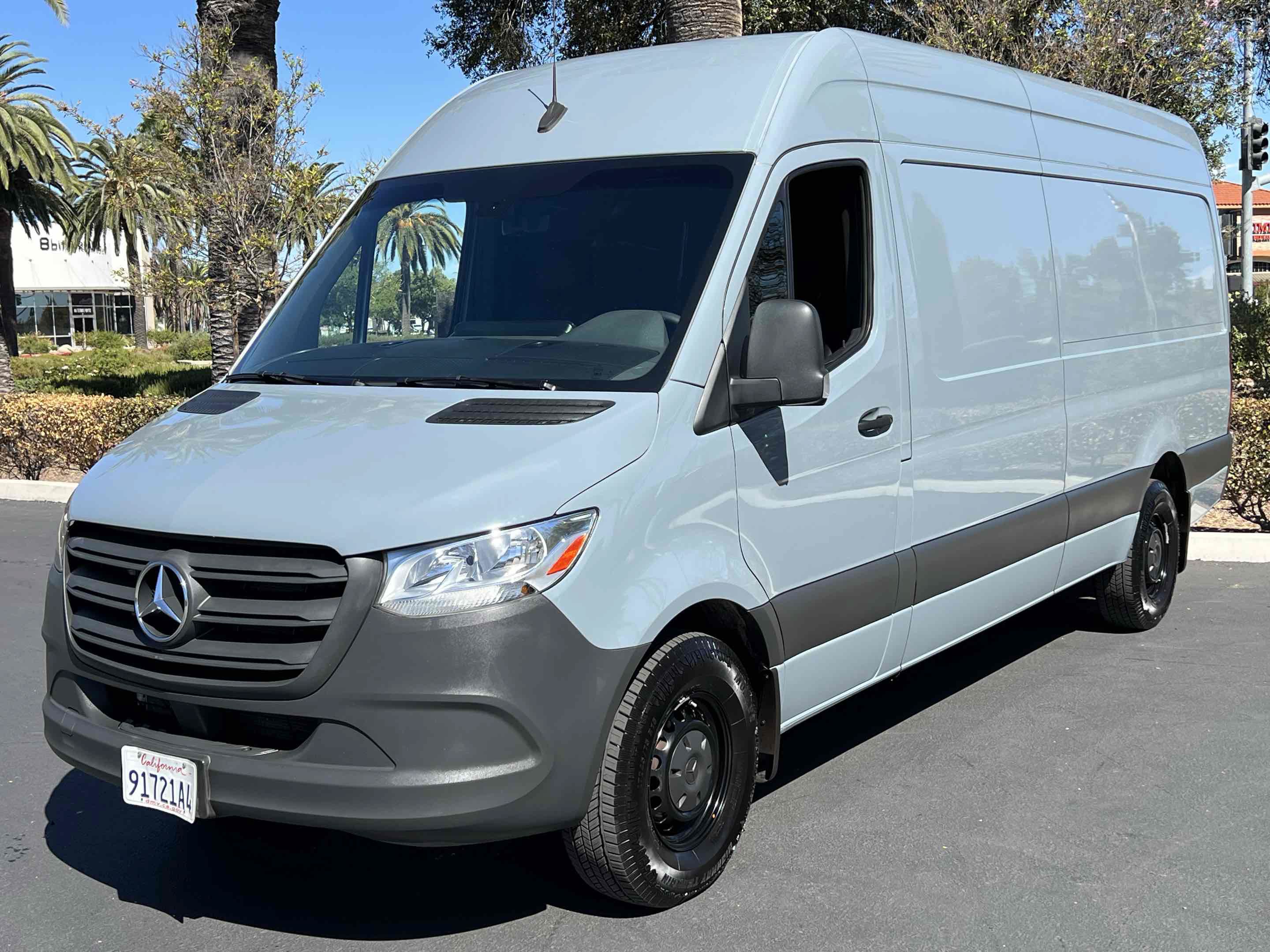 Used 2024 Mercedes-Benz Sprinter 2500 image 20