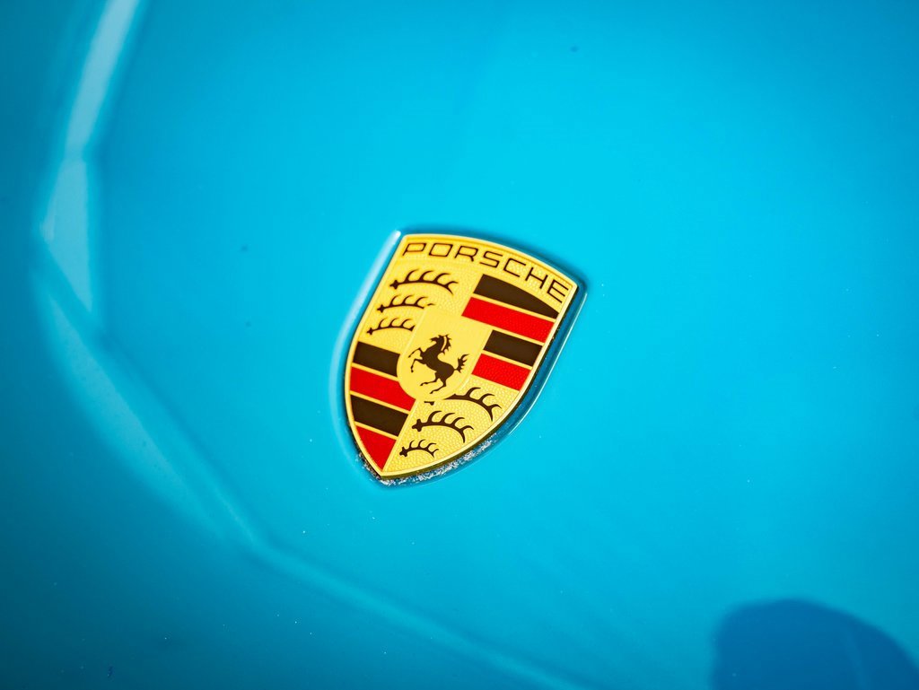 Certified 2023 Porsche Macan image 17