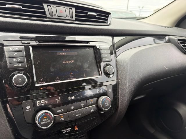 Used 2020 Nissan Rogue Sport SV AWD/4WD image 9