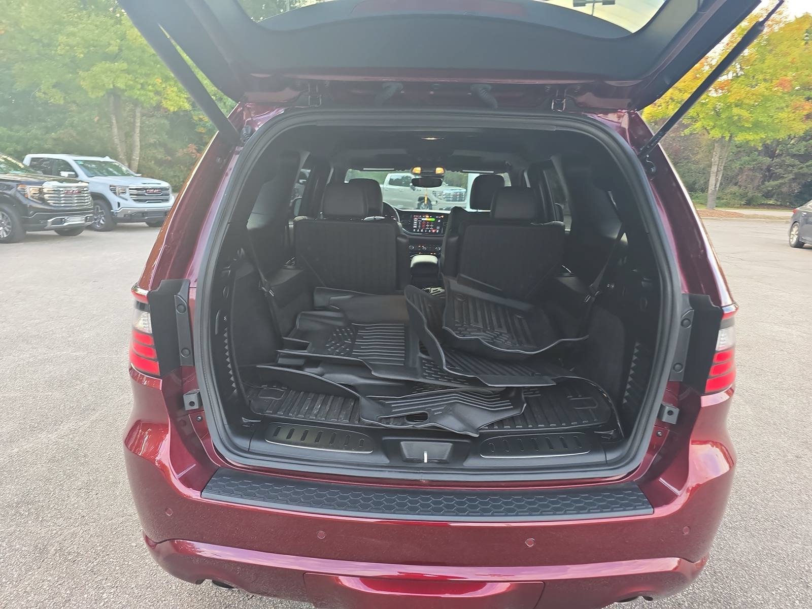Used 2025 Dodge Durango R/T AWD/4WD image 12