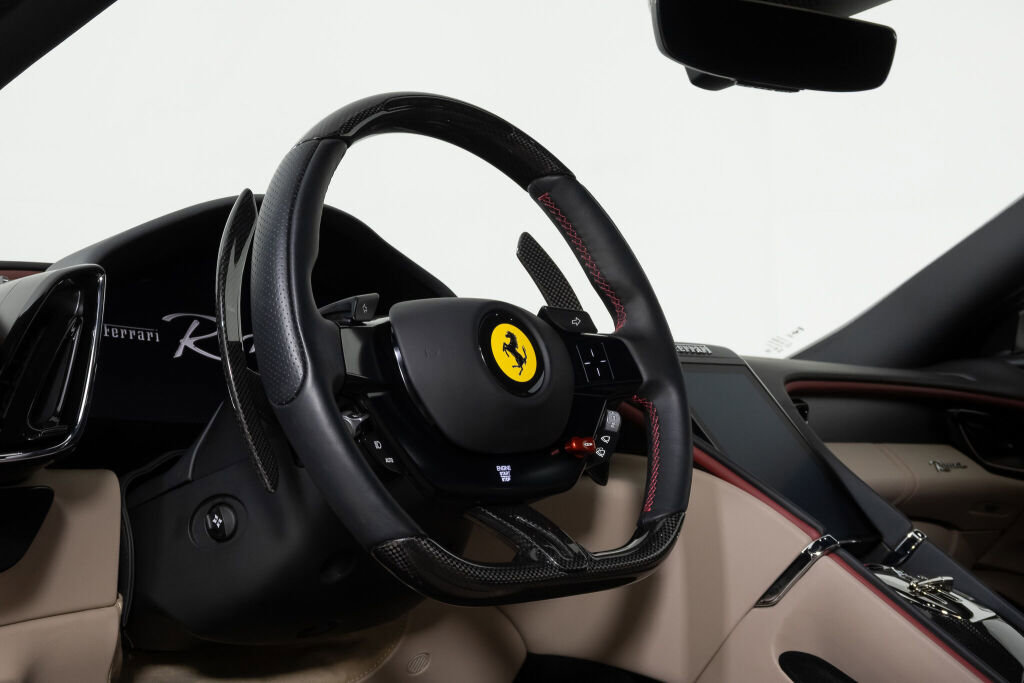 Used 2023 Ferrari Roma image 5
