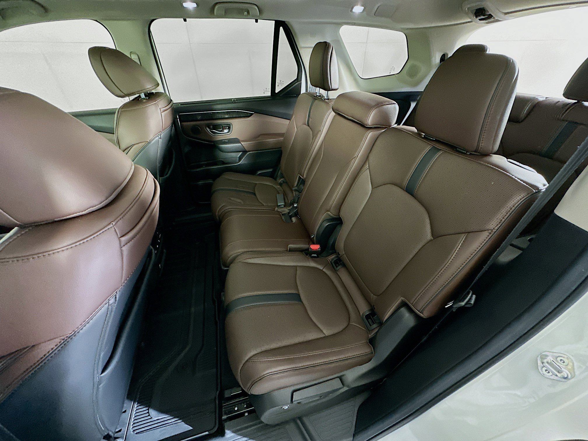 Used 2025 Honda Pilot Elite image 28