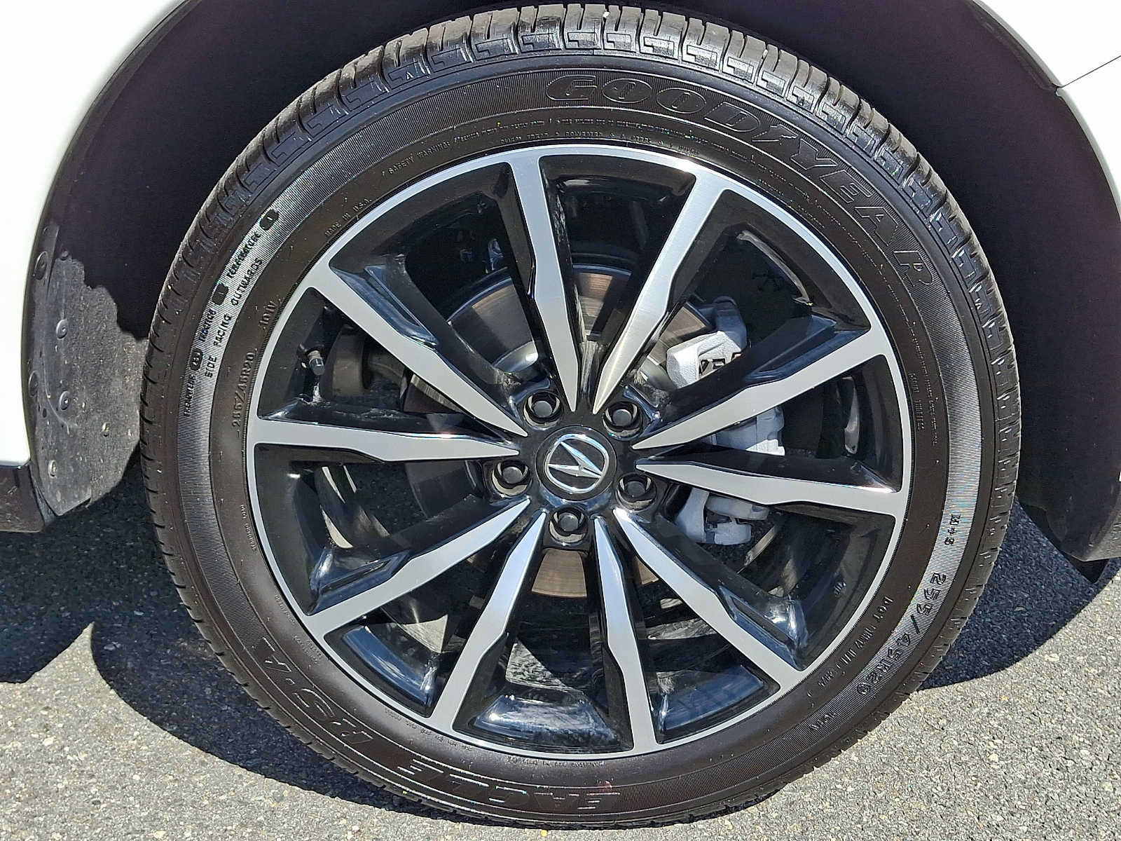 Certified 2026 Acura RDX w/ Advance Package AWD/4WD image 8