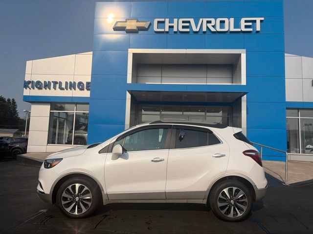 Used 2021 Buick Encore Preferred w/ Safety Package II AWD/4WD image 3