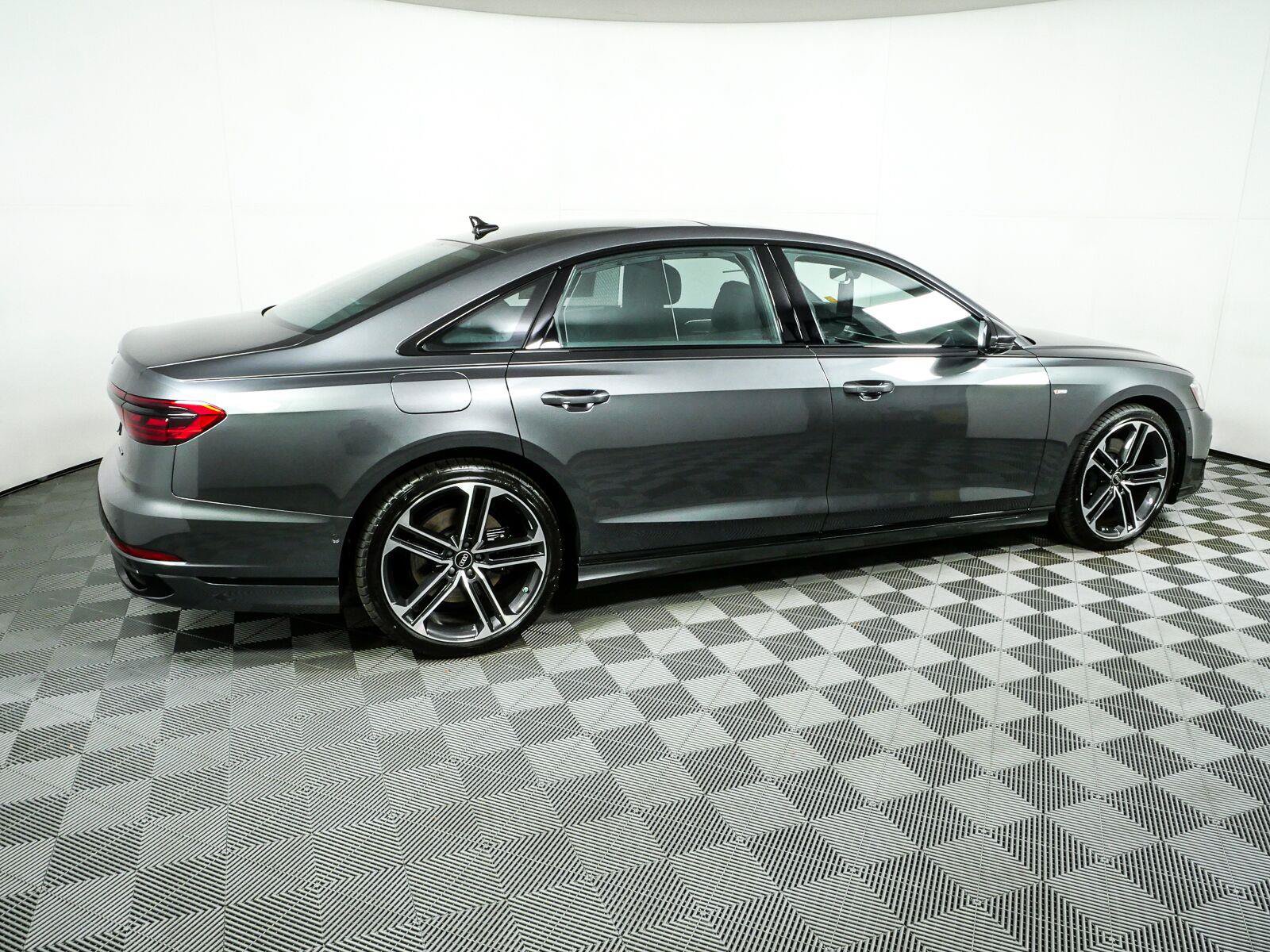 New 2027 Audi A8 L 3.0T AWD/4WD image 2
