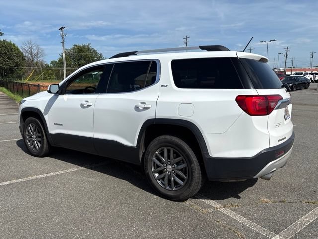 Used 2017 GMC Acadia SLT AWD/4WD image 4