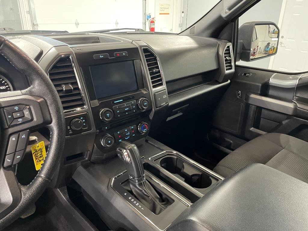 Used 2015 Ford F150 XLT w/ Equipment Group 302A Luxury image 36