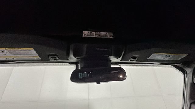 Used 2024 Jeep Wrangler Unlimited AWD/4WD image 24