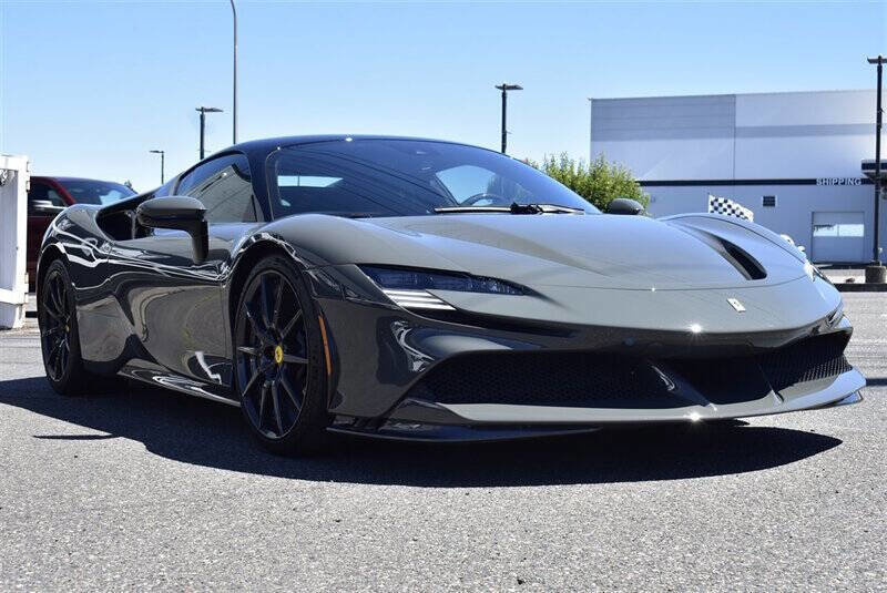 Used 2021 Ferrari SF90 Stradale image 5