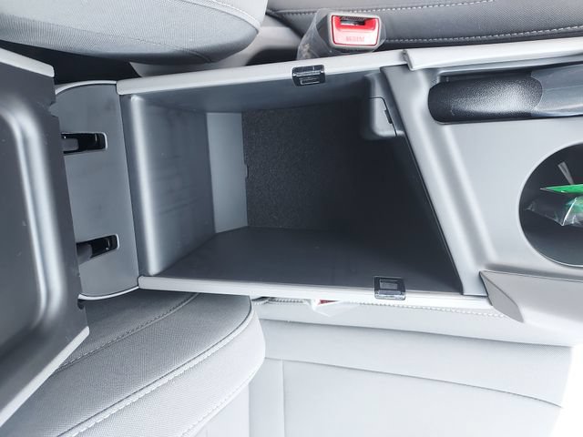 New 2026 Hyundai Elantra Sport FWD image 23