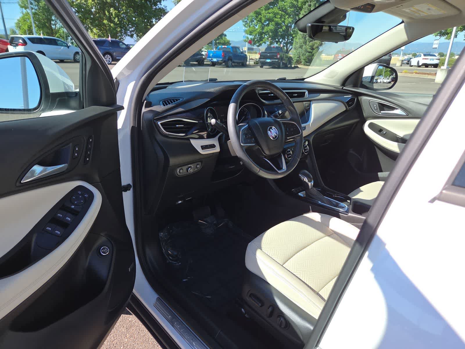 Used 2021 Buick Encore GX Essence w/ Advanced Technology Package AWD/4WD image 10