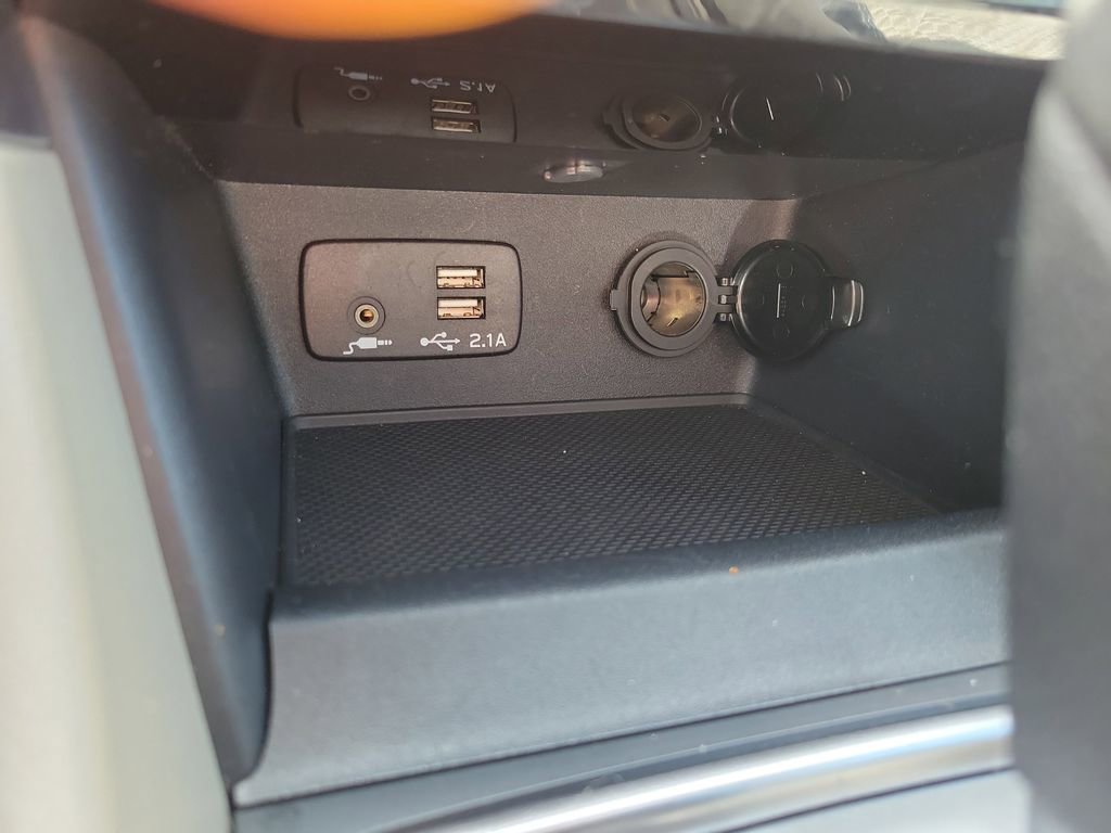 Used 2023 Subaru Forester Premium image 25