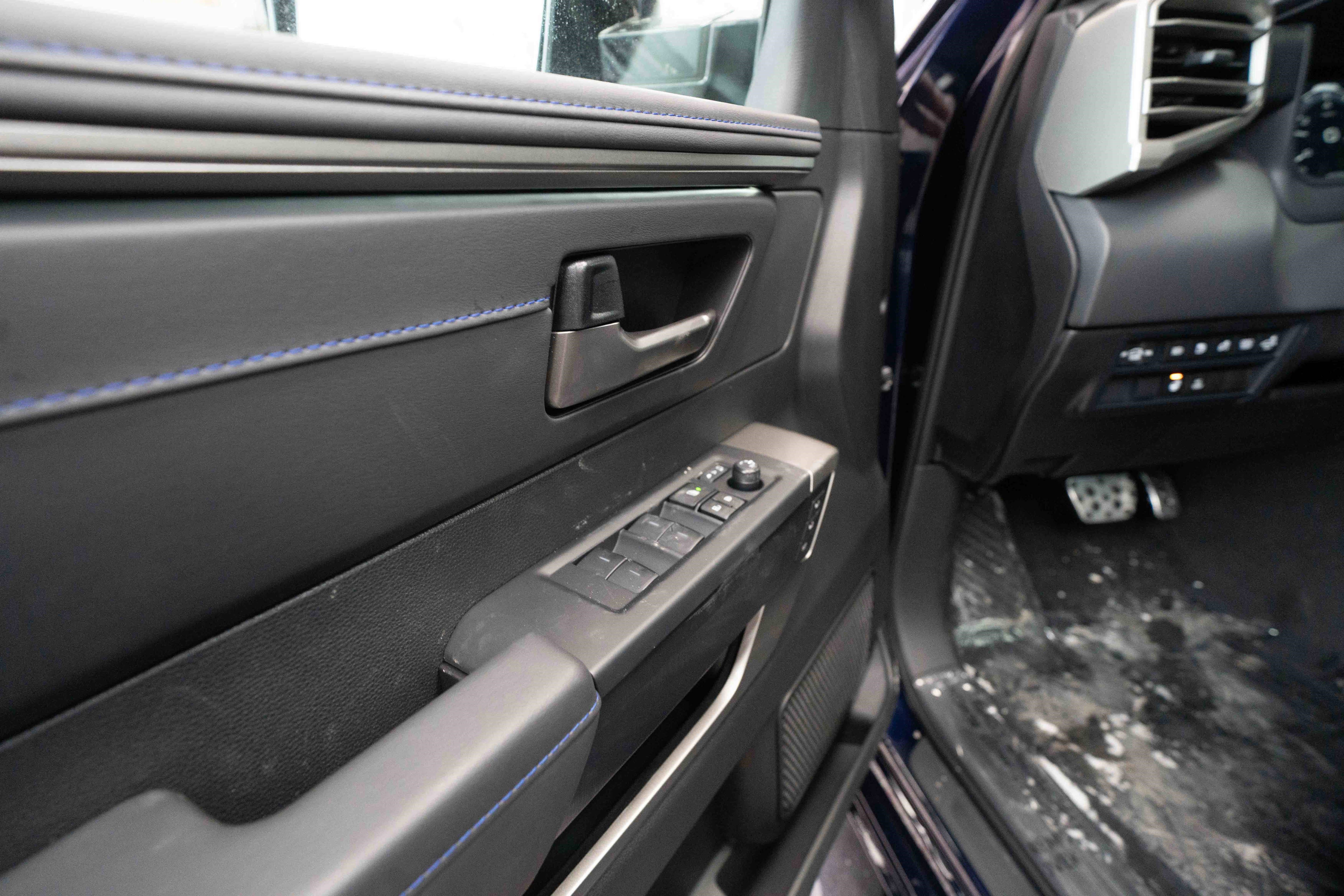 New 2026 Toyota Sequoia Platinum w/ TRD Off-Road Package image 7