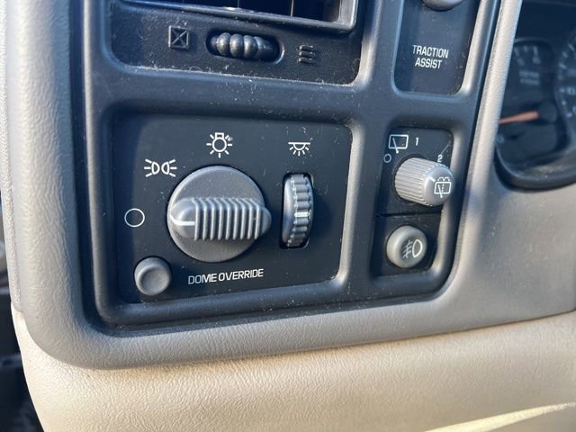 Used 2002 Chevrolet Tahoe LS w/ Traction Pkg image 10