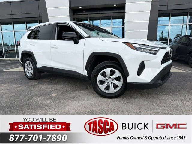 Used 2023 Toyota RAV4 LE FWD image 2