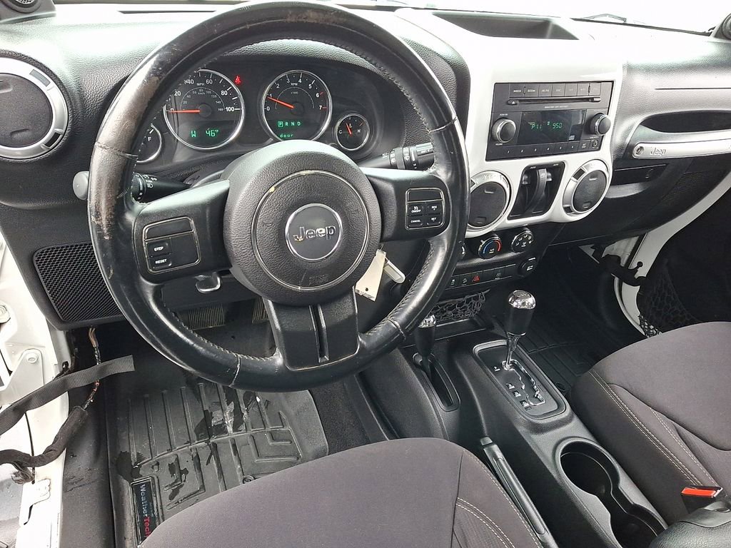 Used 2013 Jeep Wrangler Sahara w/ Dual Top Group image 11