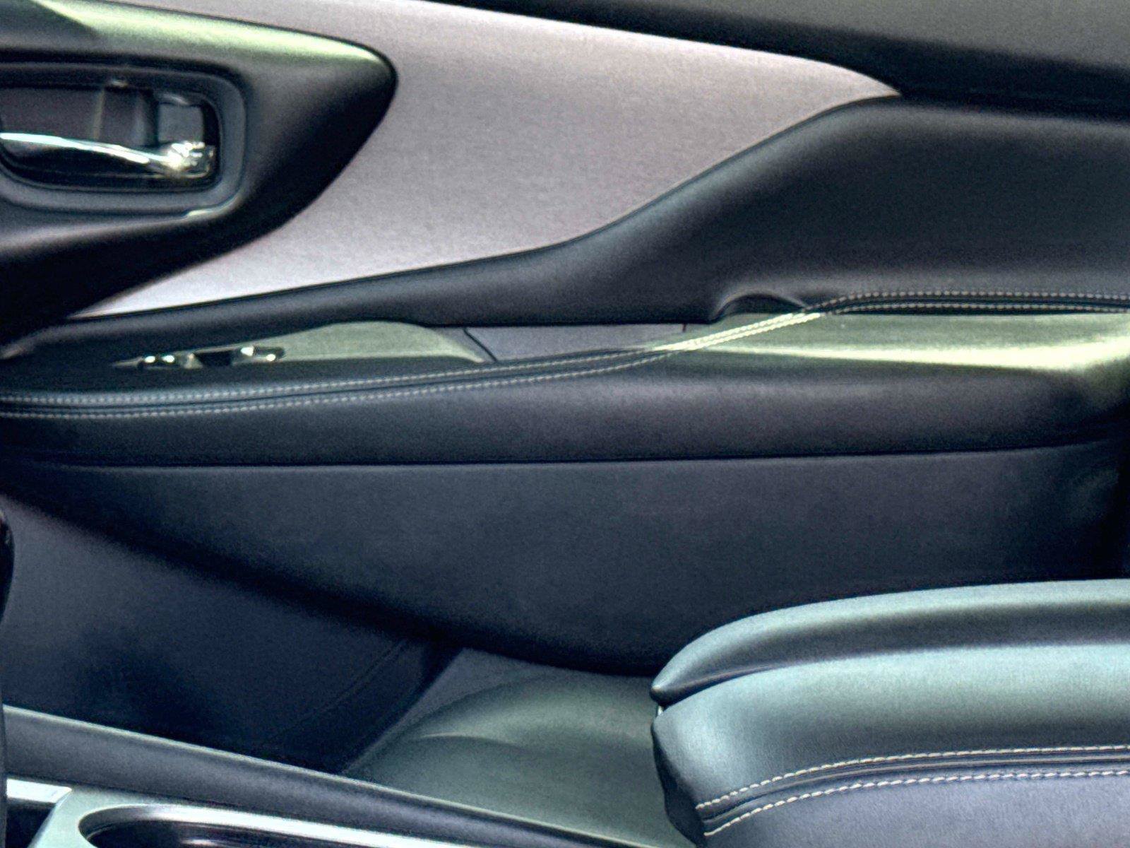 Used 2023 Nissan Murano SV FWD image 21