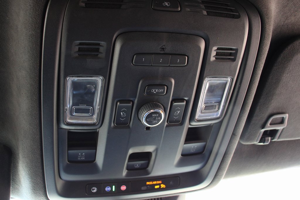 Used 2023 Cadillac Escalade Sport Platinum image 32