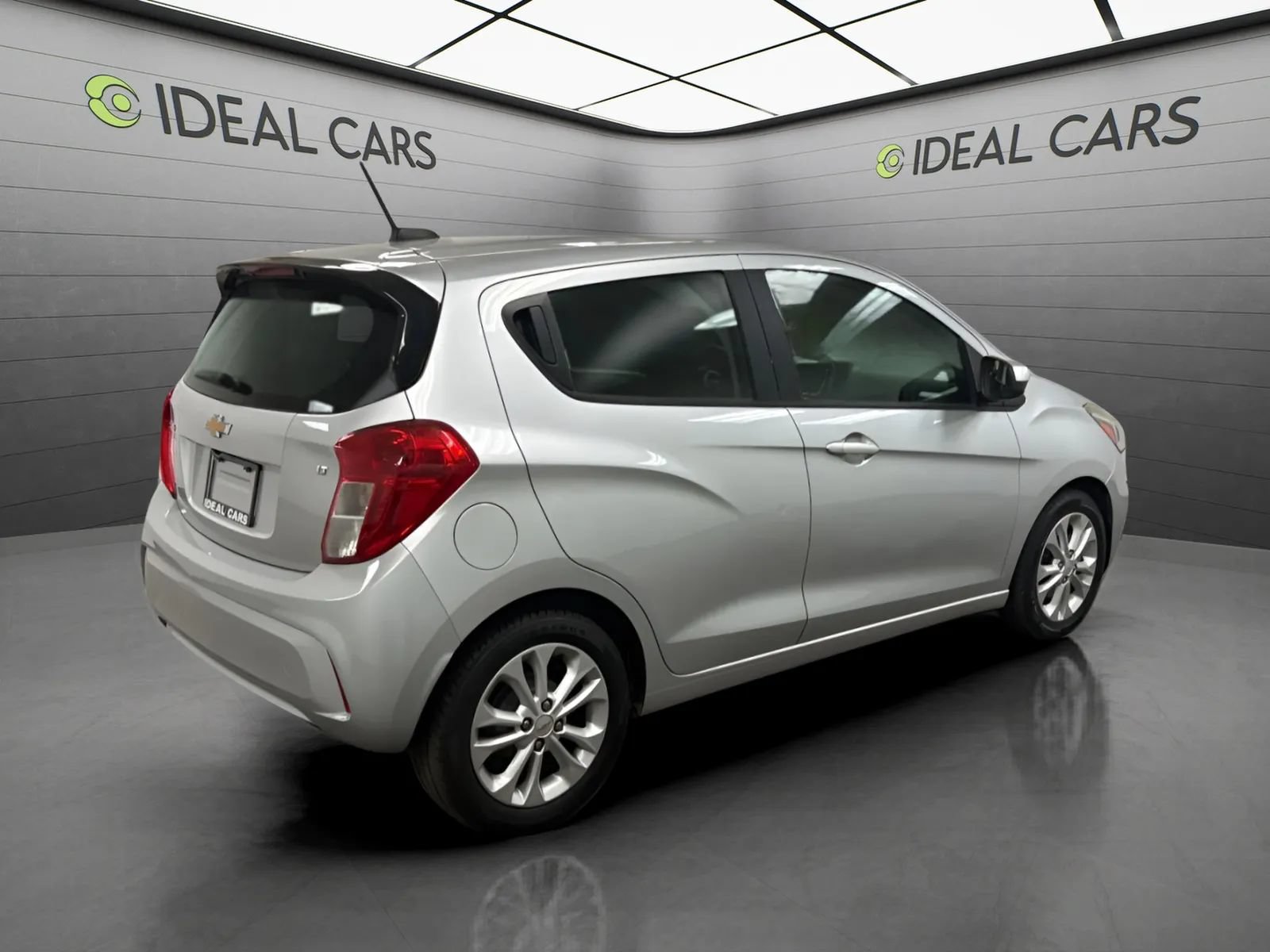 Used 2021 Chevrolet Spark LT FWD image 5
