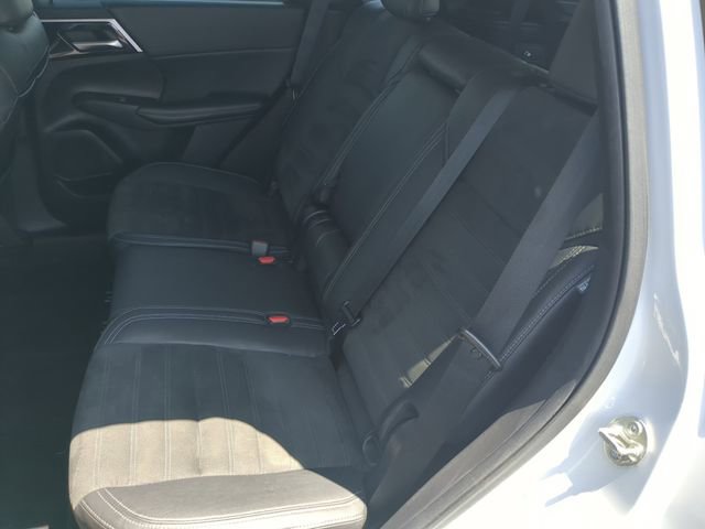 Used 2022 Mitsubishi Outlander SE AWD/4WD image 20