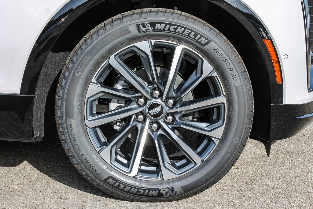 New 2025 Cadillac Lyriq Sport image 10