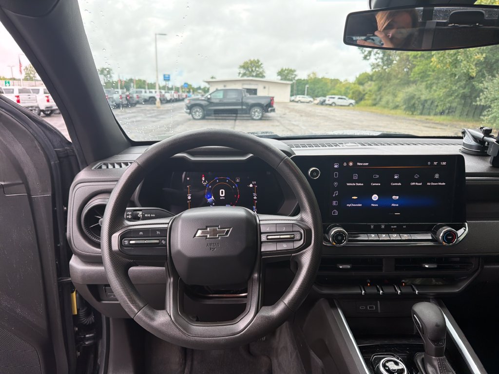Used 2023 Chevrolet Colorado Trail Boss w/ LPO, Dark Essentials Package AWD/4WD image 28