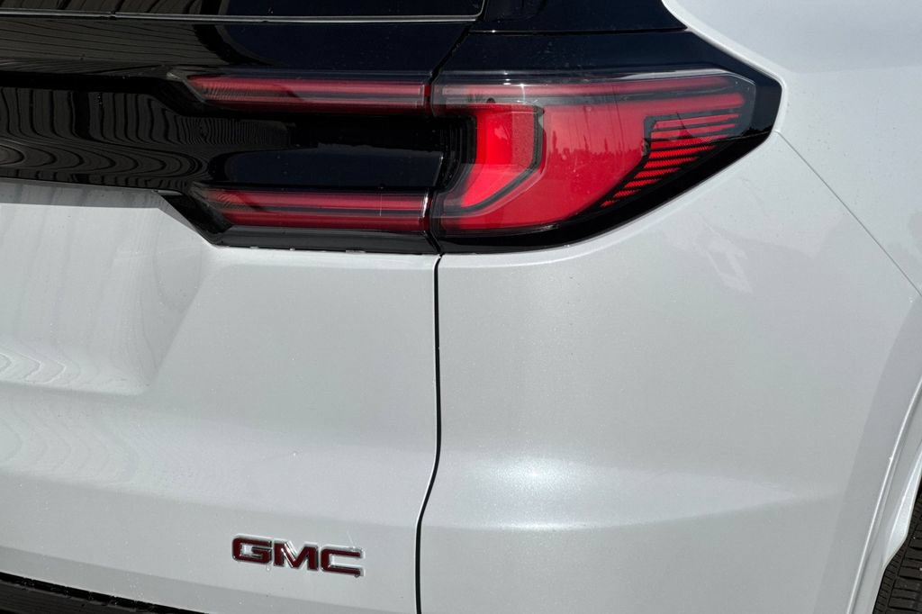 New 2026 GMC Acadia Denali w/ Super Cruise Package AWD/4WD image 24