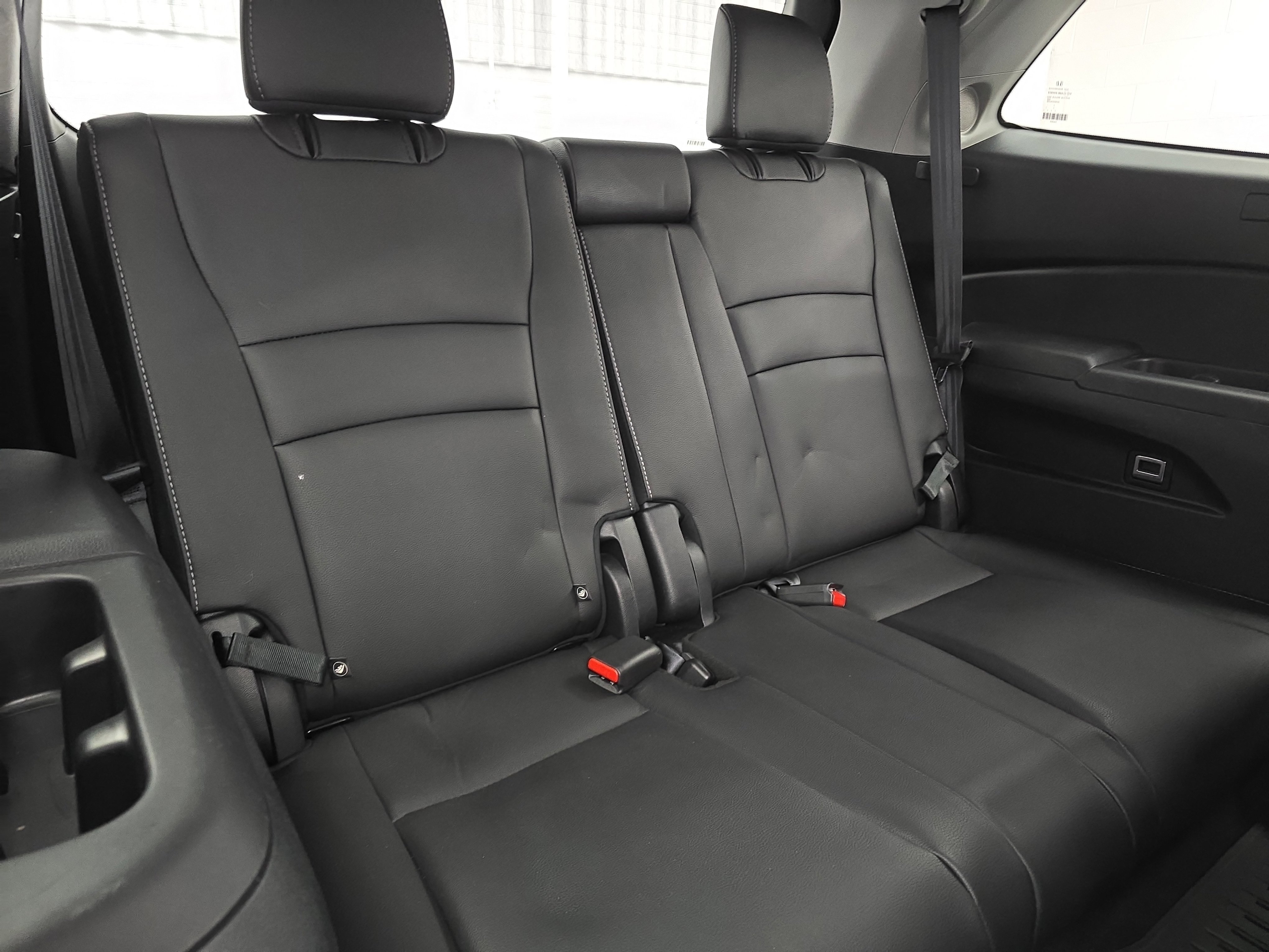 Used 2022 Honda Pilot Touring image 12