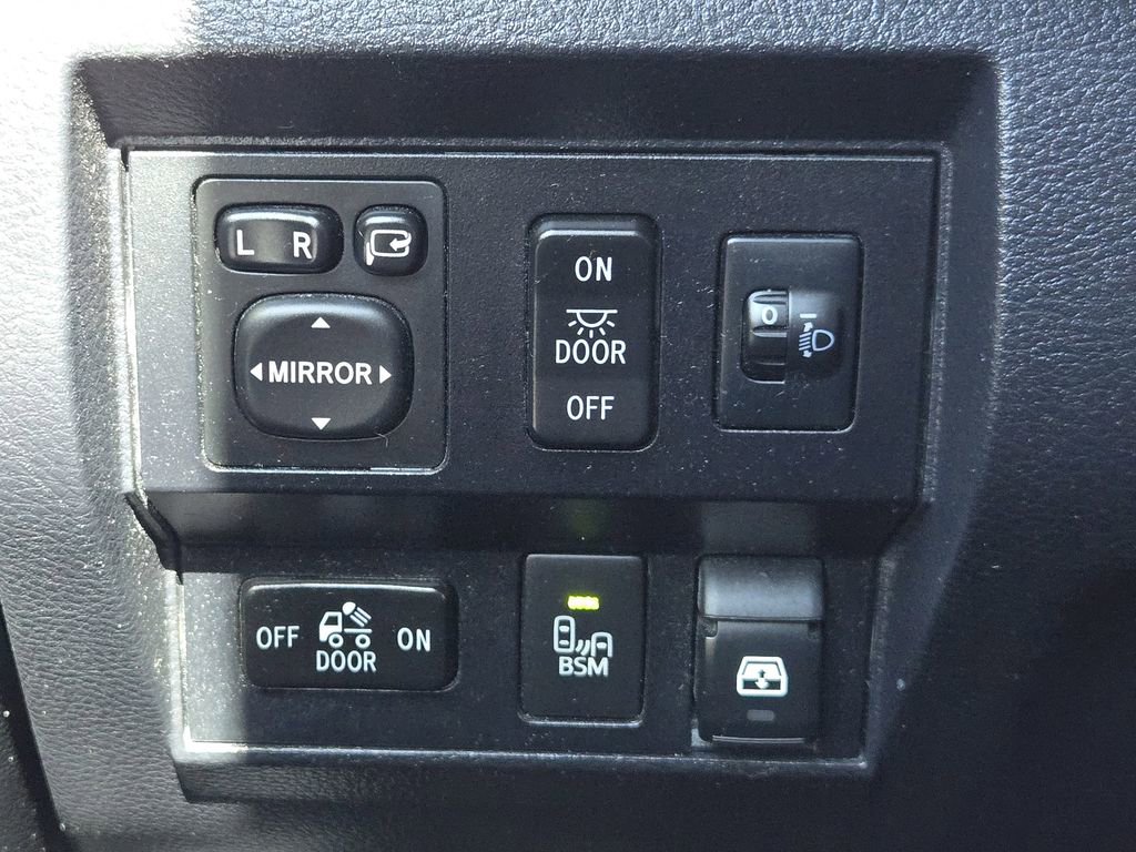 Used 2017 Toyota Tundra 1794 Edition image 23