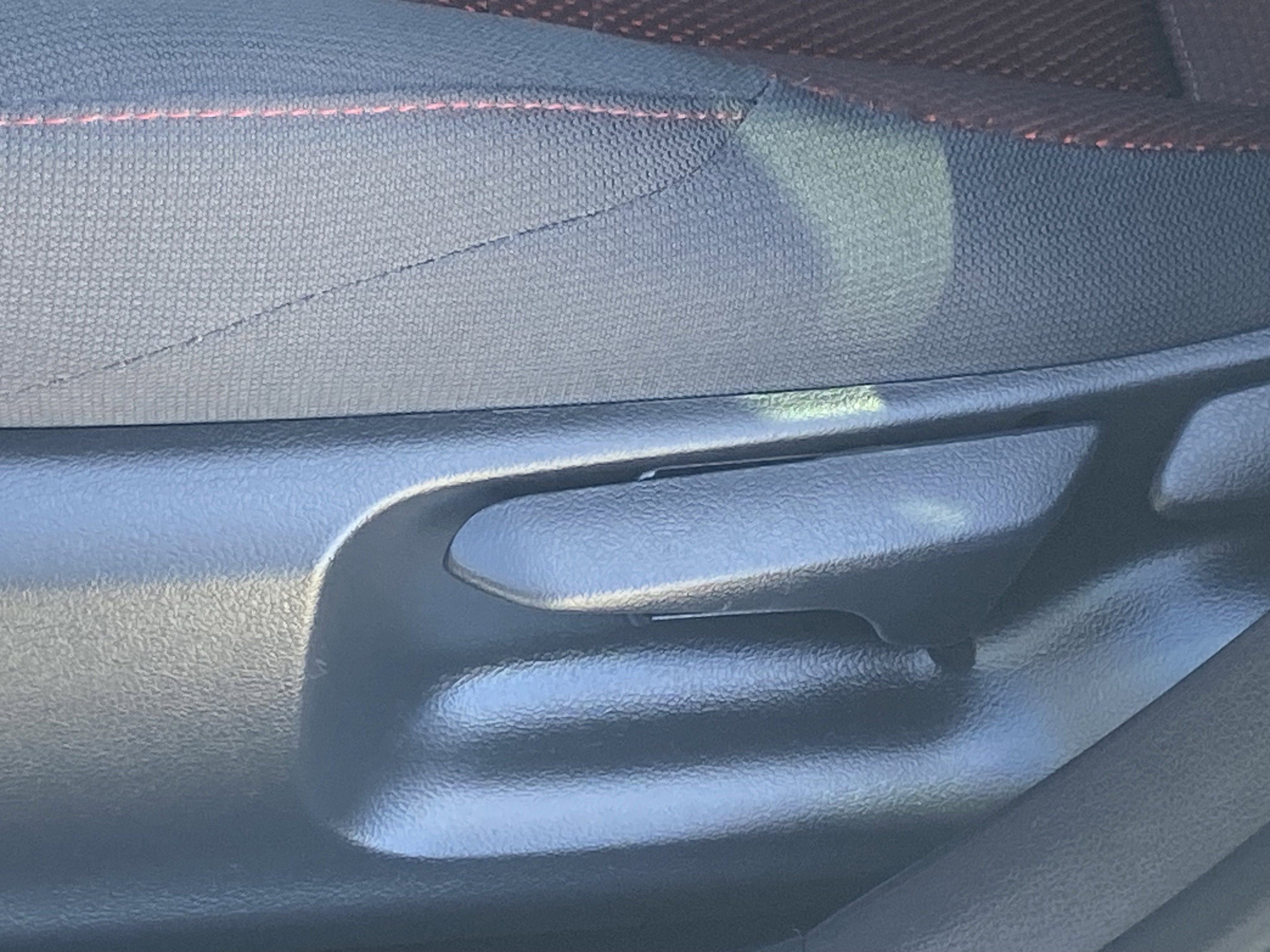 Certified 2025 Toyota Corolla SE FWD image 28