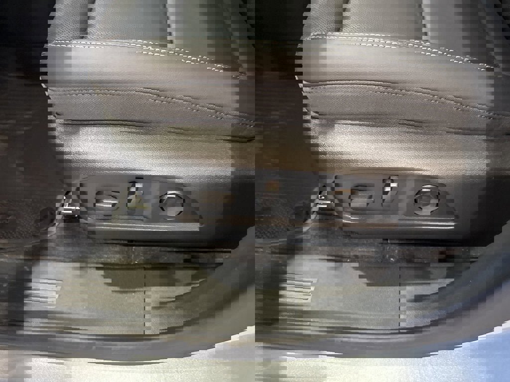 New 2026 GMC Terrain Elevation w/ Elevation Premium Package image 25