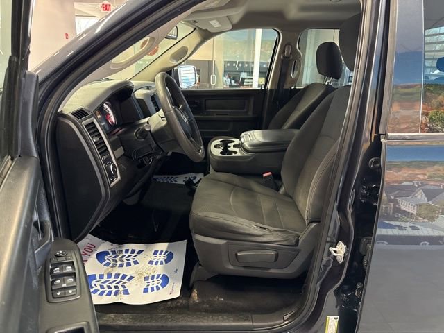 Used 2019 RAM 1500 Express image 25