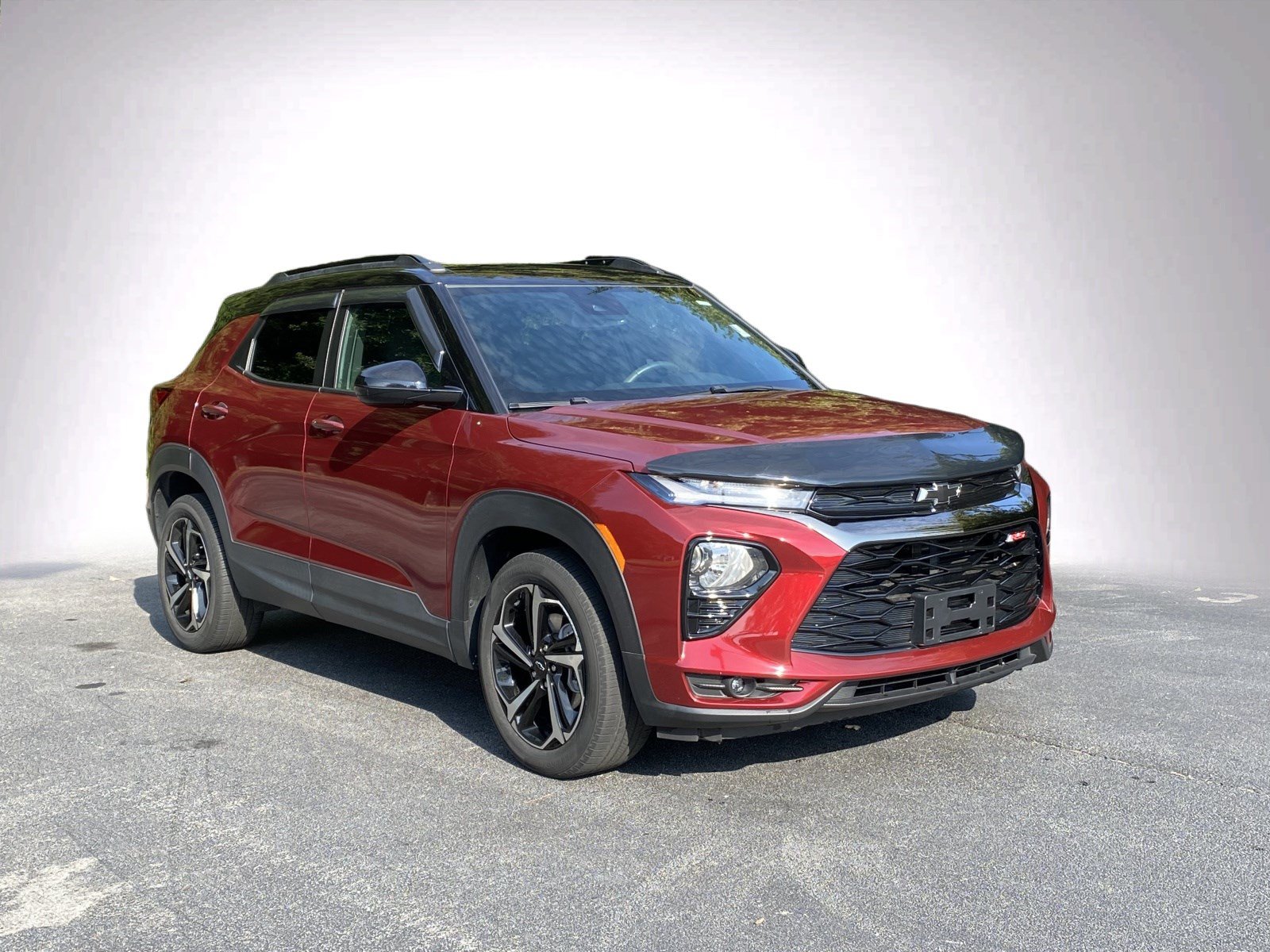 Used 2022 Chevrolet TrailBlazer RS w/ Convenience Package FWD image 2